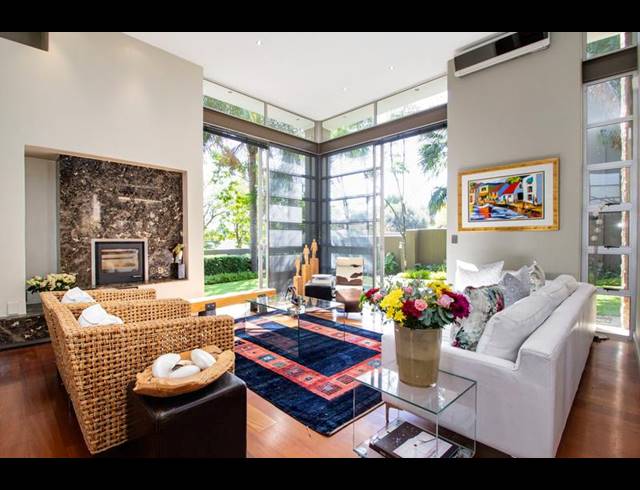 4 BEDROOM PROPERTY TO RENT IN FOURWAYS GARDENS